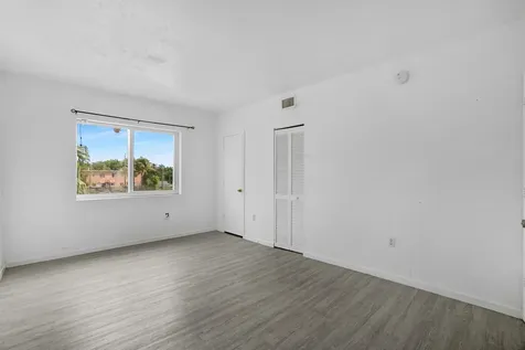 306 NW 84th Terrace Miami FL 33150