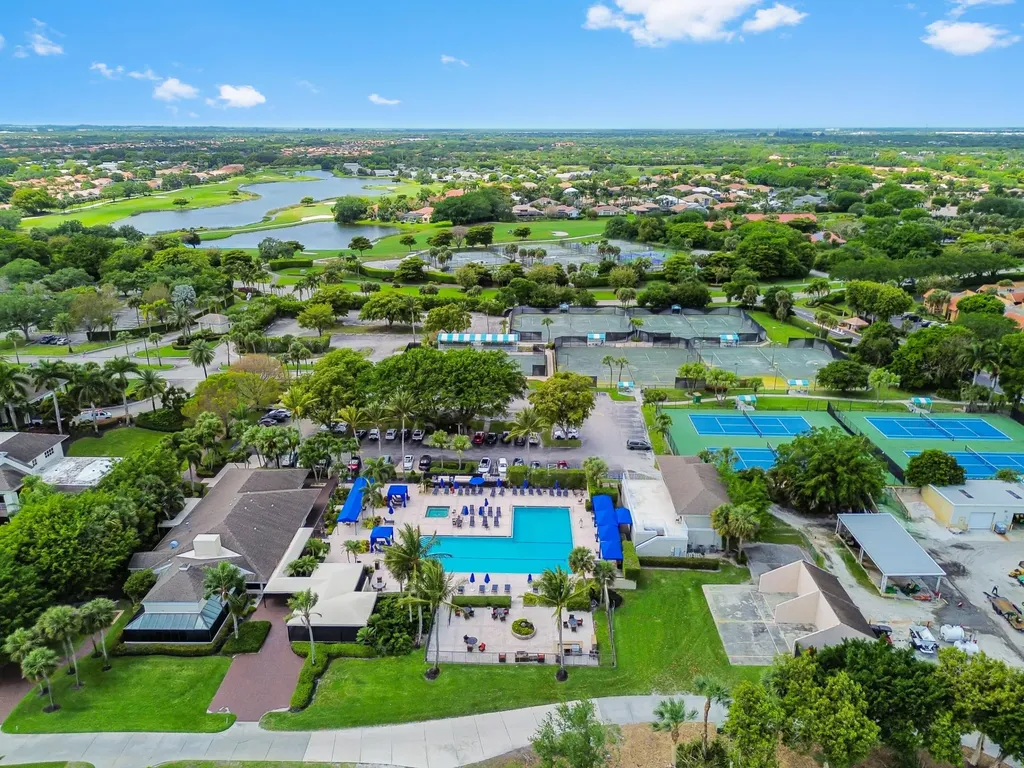 11618 Briarwood Circle Boynton Beach FL 33437