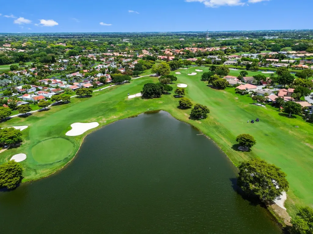 11618 Briarwood Circle Boynton Beach FL 33437
