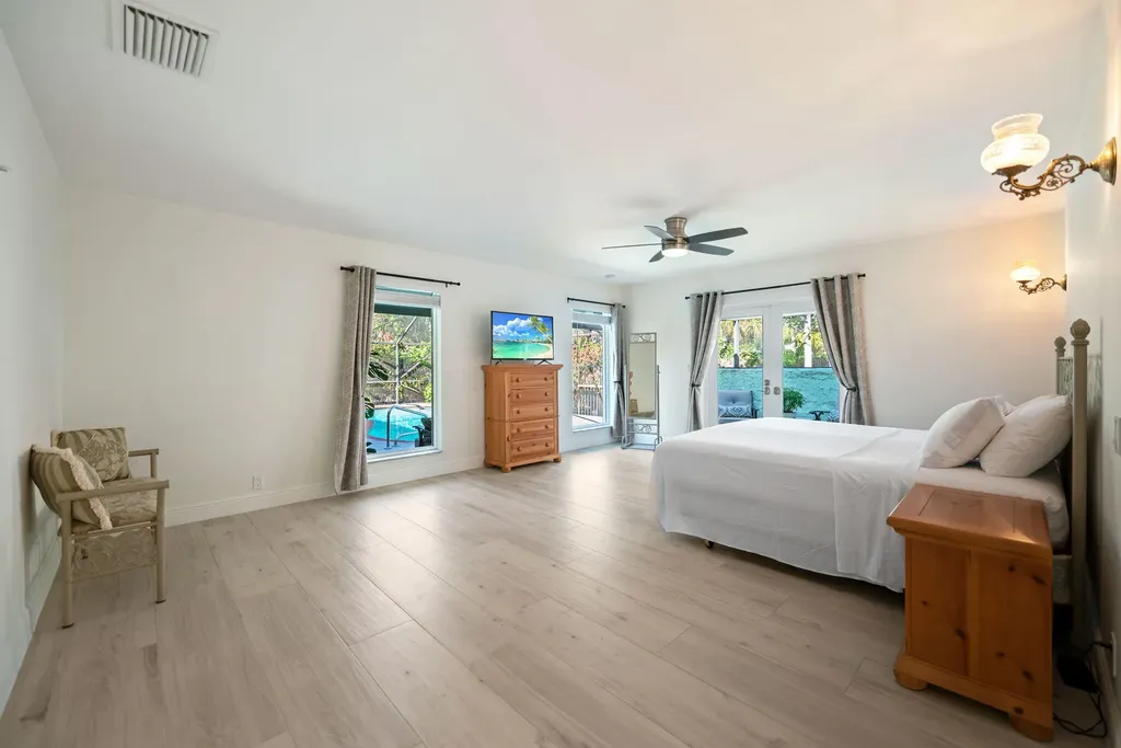 301 Jacaranda Drive Plantation FL 33324