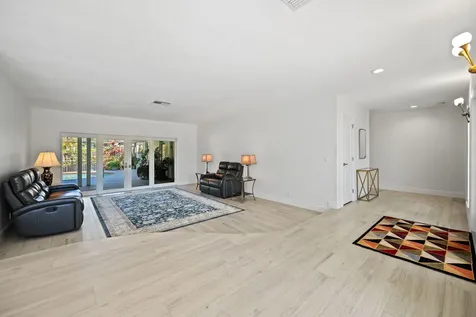 301 Jacaranda Drive Plantation FL 33324