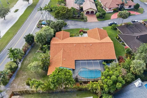 301 Jacaranda Drive Plantation FL 33324