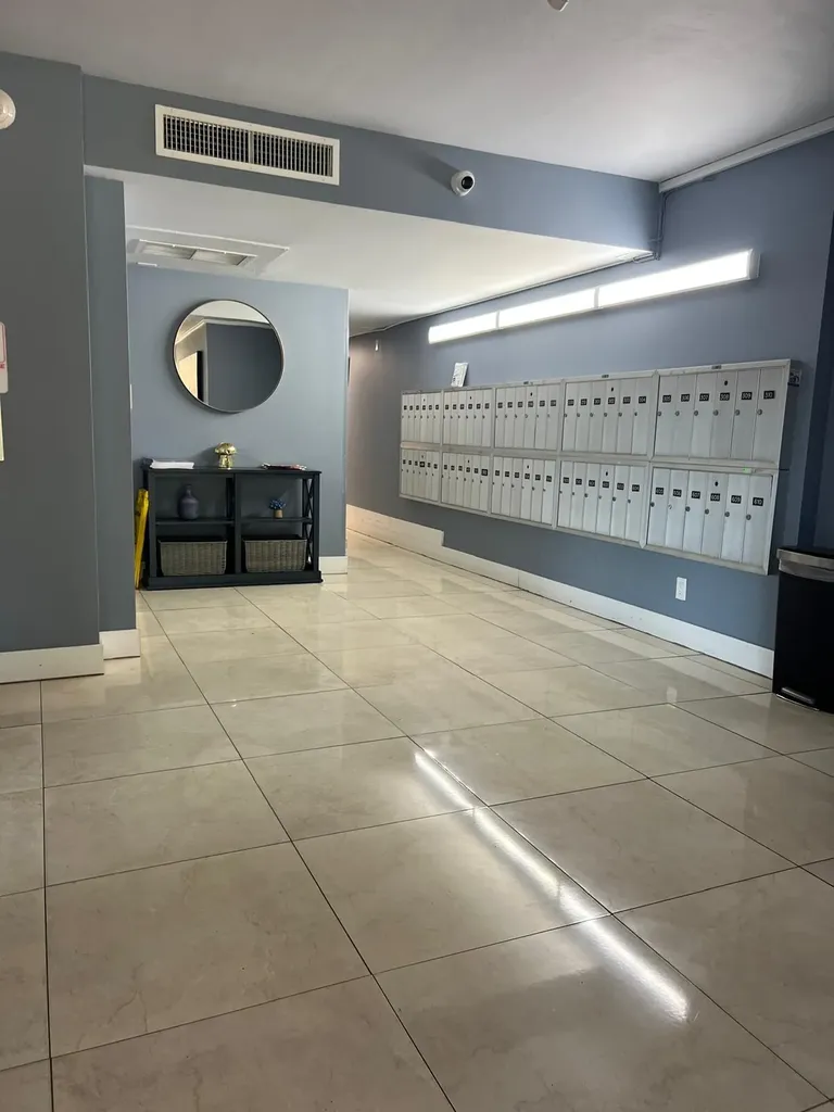 2751 N Palm Aire Drive Pompano Beach FL 33069