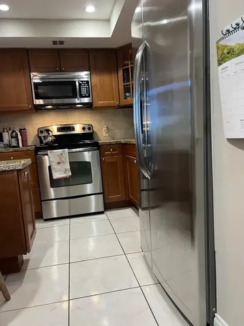 2751 N Palm Aire Drive Pompano Beach FL 33069