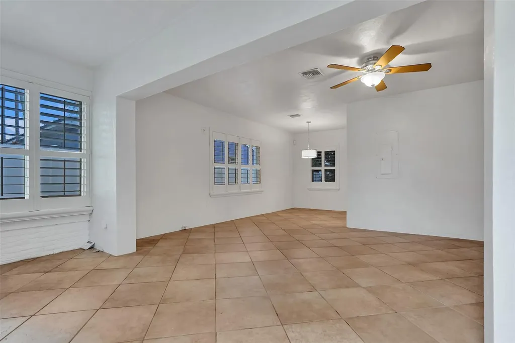 1316 NE 2nd Avenue Fort Lauderdale FL 33304