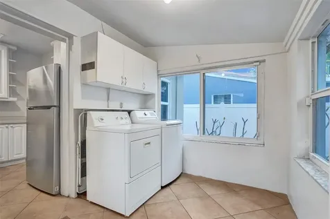 1316 NE 2nd Avenue Fort Lauderdale FL 33304