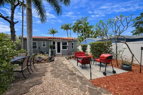1316 NE 2nd Avenue Fort Lauderdale FL 33304