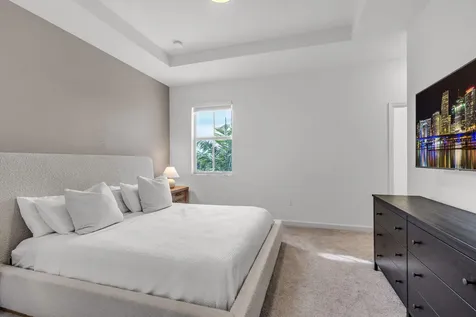 4613 NW 118th Avenue Coral Springs FL 33076