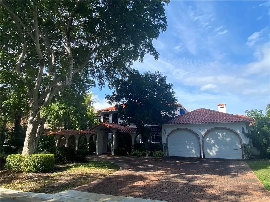 71 Bay Colony Drive Fort Lauderdale FL 33308