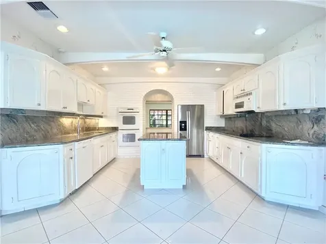 71 Bay Colony Drive Fort Lauderdale FL 33308