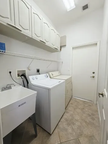 2400 Kemps Bay West Palm Beach FL 33411