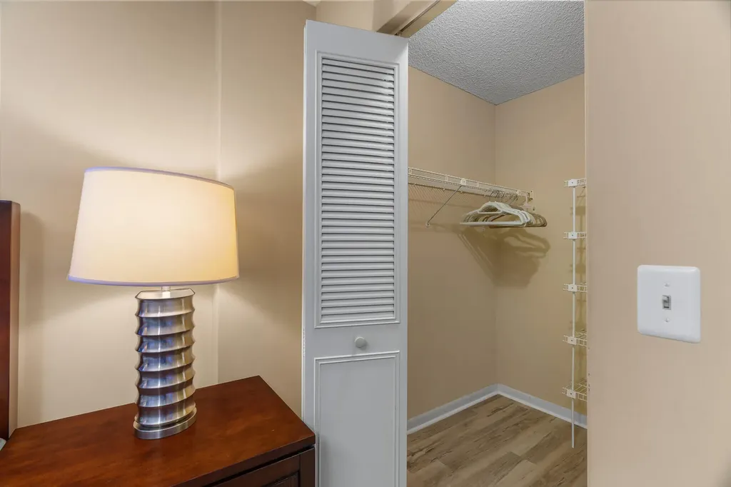 6515 Kensington Lane Delray Beach FL 33446