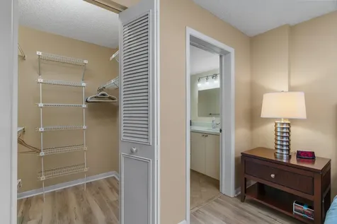 6515 Kensington Lane Delray Beach FL 33446
