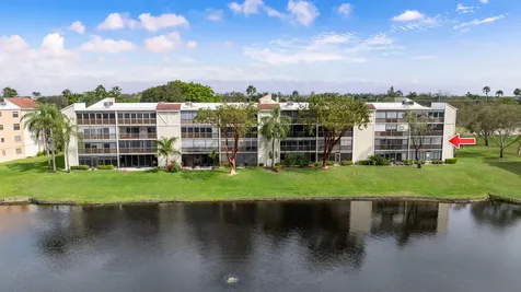 6515 Kensington Lane Delray Beach FL 33446