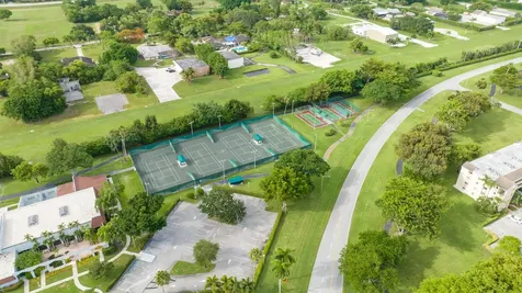 6515 Kensington Lane Delray Beach FL 33446