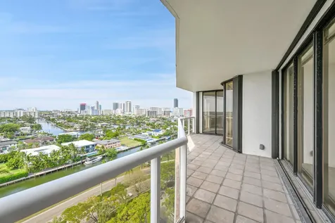 3640 Yacht Club Drive Aventura FL 33180