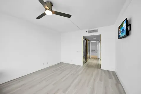3640 Yacht Club Drive Aventura FL 33180