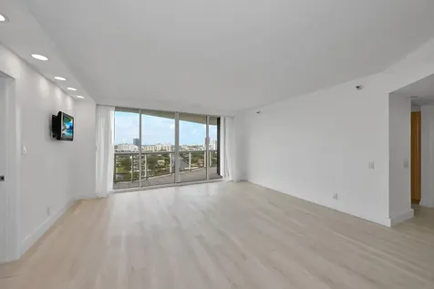3640 Yacht Club Drive Aventura FL 33180