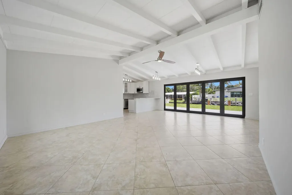 2524 Nassau Lane Fort Lauderdale FL 33312
