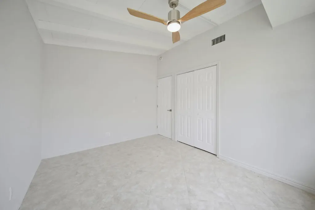 2524 Nassau Lane Fort Lauderdale FL 33312