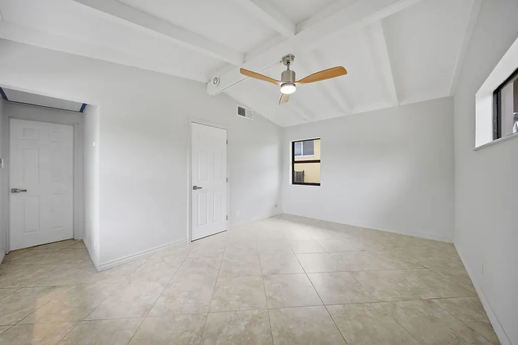 2524 Nassau Lane Fort Lauderdale FL 33312
