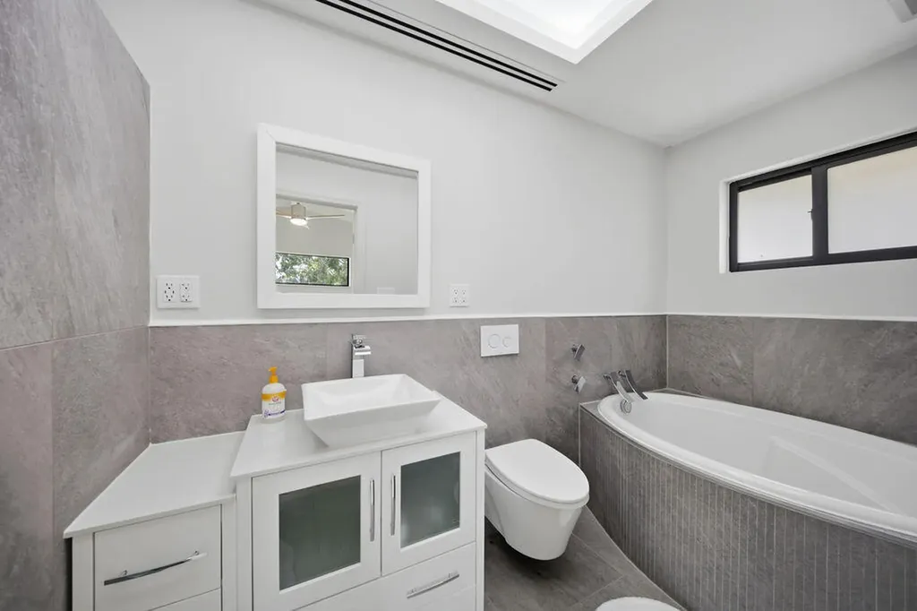 2524 Nassau Lane Fort Lauderdale FL 33312