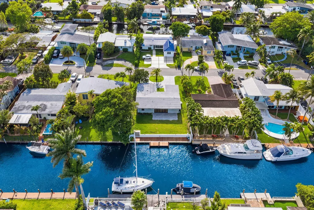 2524 Nassau Lane Fort Lauderdale FL 33312