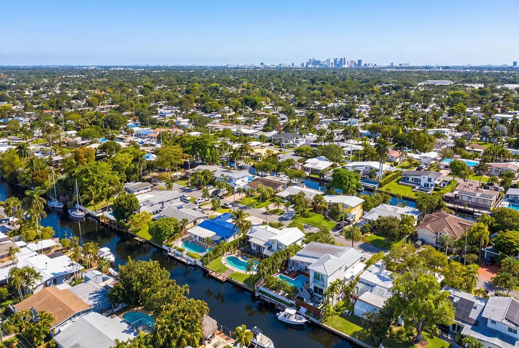 2524 Nassau Lane Fort Lauderdale FL 33312