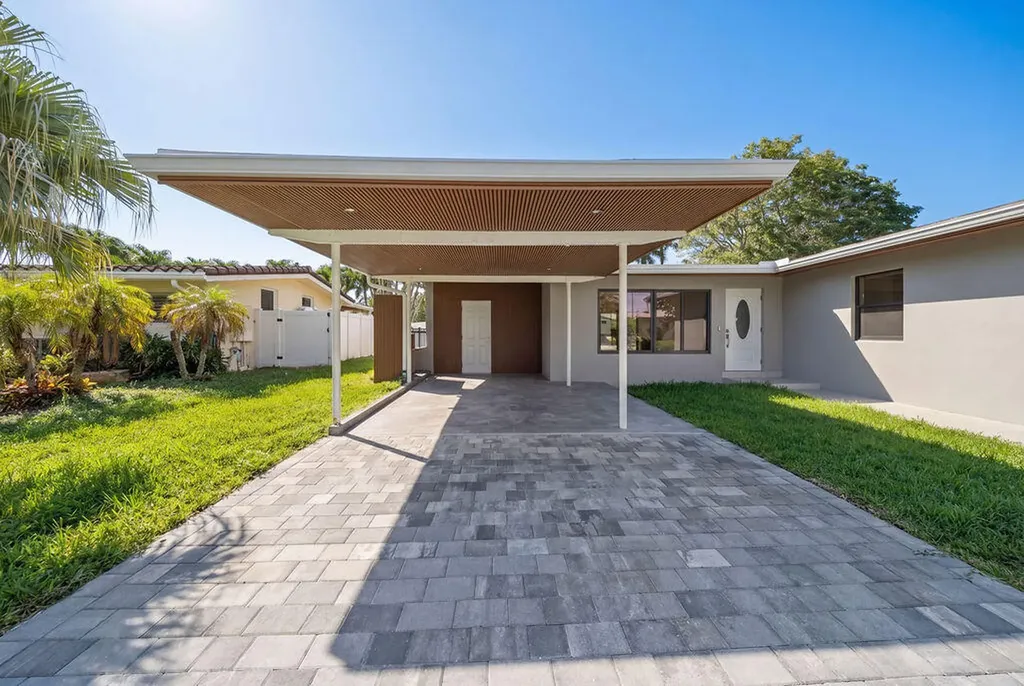 2524 Nassau Lane Fort Lauderdale FL 33312