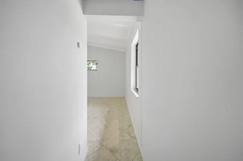 2524 Nassau Lane Fort Lauderdale FL 33312