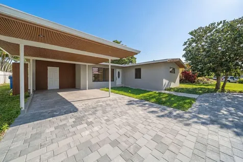 2524 Nassau Lane Fort Lauderdale FL 33312