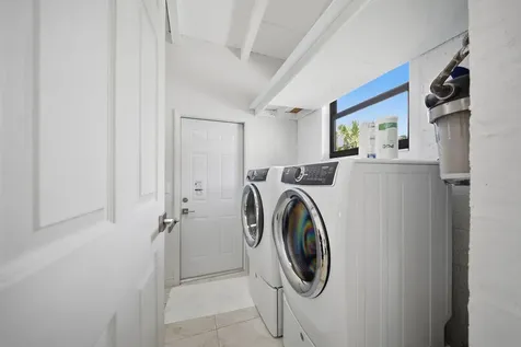 2524 Nassau Lane Fort Lauderdale FL 33312