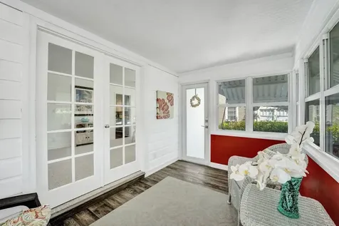 221 S Ocean Breeze Lake Worth Beach FL 33460
