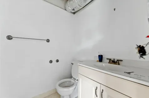 343 Capri Delray Beach FL 33484