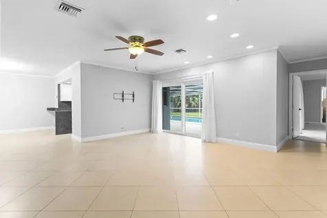 5281 SW 4th Court Plantation FL 33317