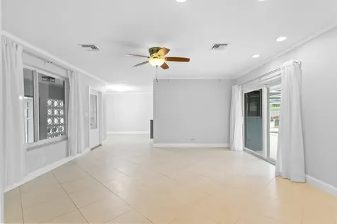 5281 SW 4th Court Plantation FL 33317