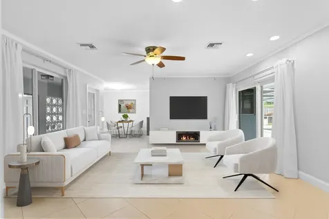 5281 SW 4th Court Plantation FL 33317