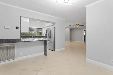 5281 SW 4th Court Plantation FL 33317