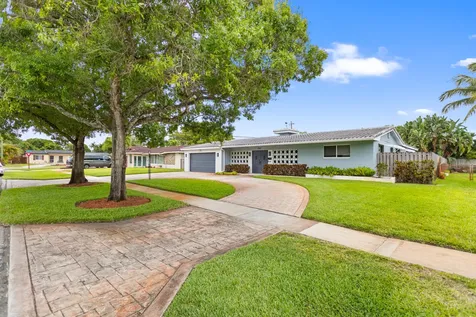 5281 SW 4th Court Plantation FL 33317