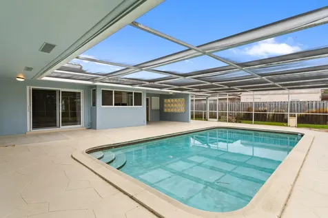 5281 SW 4th Court Plantation FL 33317