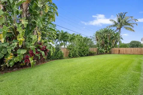 5281 SW 4th Court Plantation FL 33317