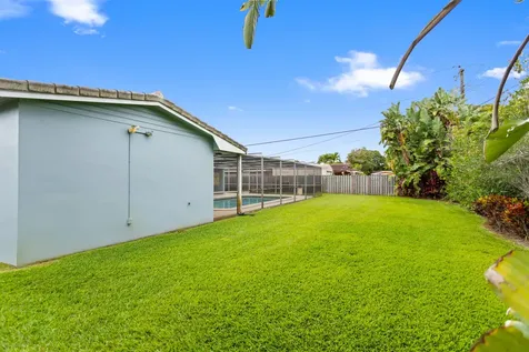5281 SW 4th Court Plantation FL 33317