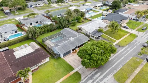 5281 SW 4th Court Plantation FL 33317