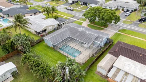 5281 SW 4th Court Plantation FL 33317