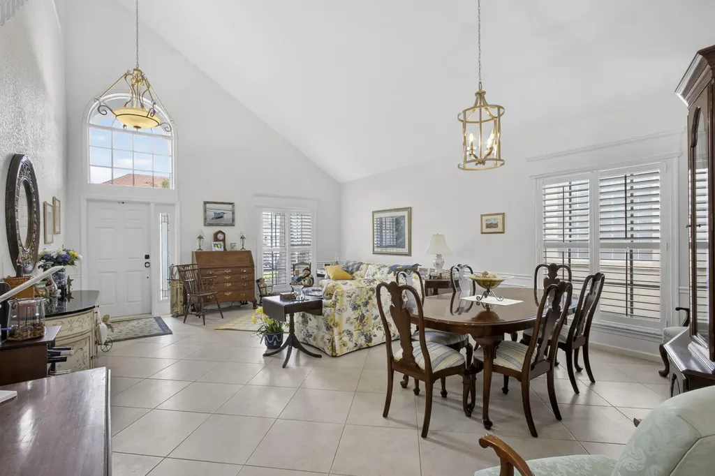 71 Princewood Lane Palm Beach Gardens FL 33410