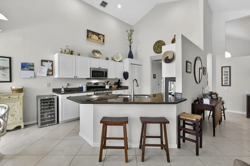 71 Princewood Lane Palm Beach Gardens FL 33410