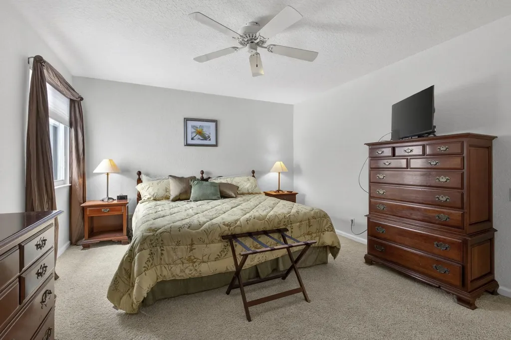 71 Princewood Lane Palm Beach Gardens FL 33410