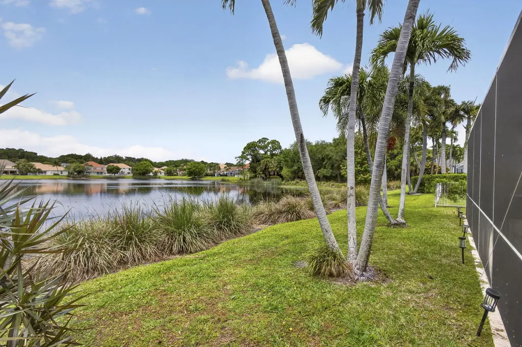 71 Princewood Lane Palm Beach Gardens FL 33410