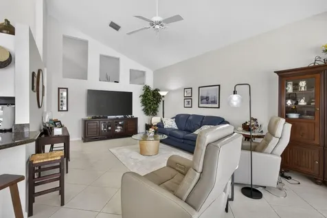 71 Princewood Lane Palm Beach Gardens FL 33410