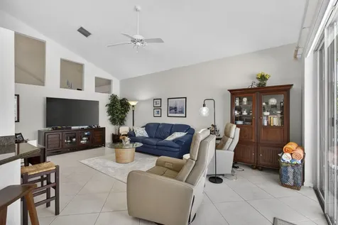 71 Princewood Lane Palm Beach Gardens FL 33410
